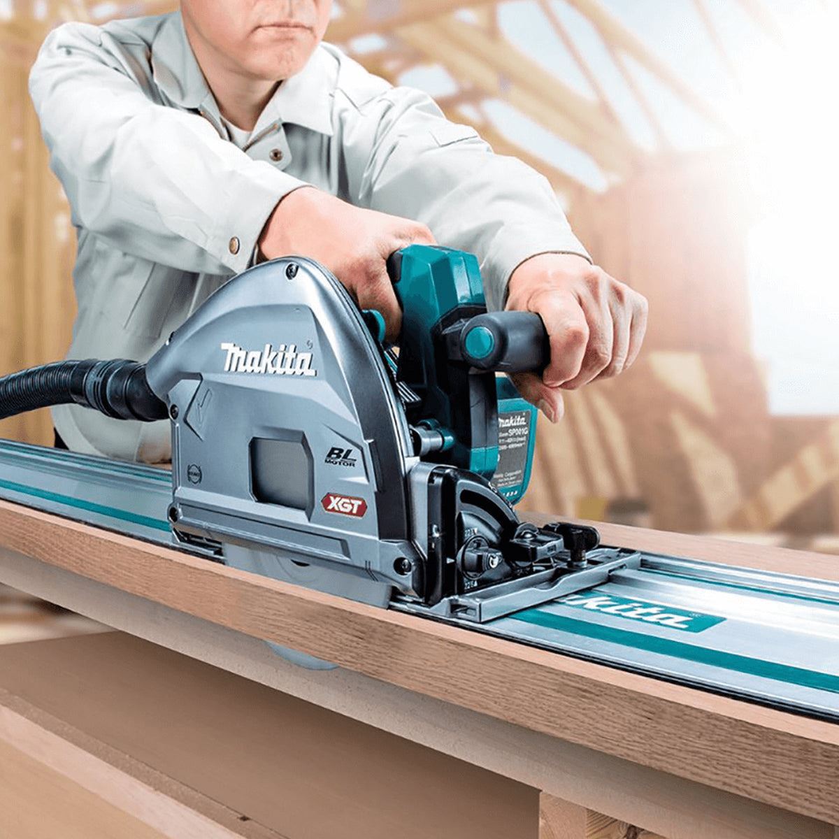 SP001GZ03 40V Brushless Plunge Saw Body Only With 2 x Guide Rail, Clamp, Bag & Case